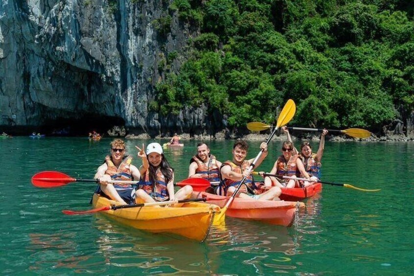 Best of Northern Vietnam: 5-Day Tour to Ninh Binh & Ha Long Bay