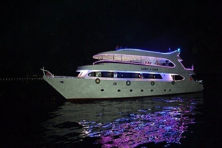 Boat Party with Belly Dancing & Seafood Dinner - Sharm El Sheikh