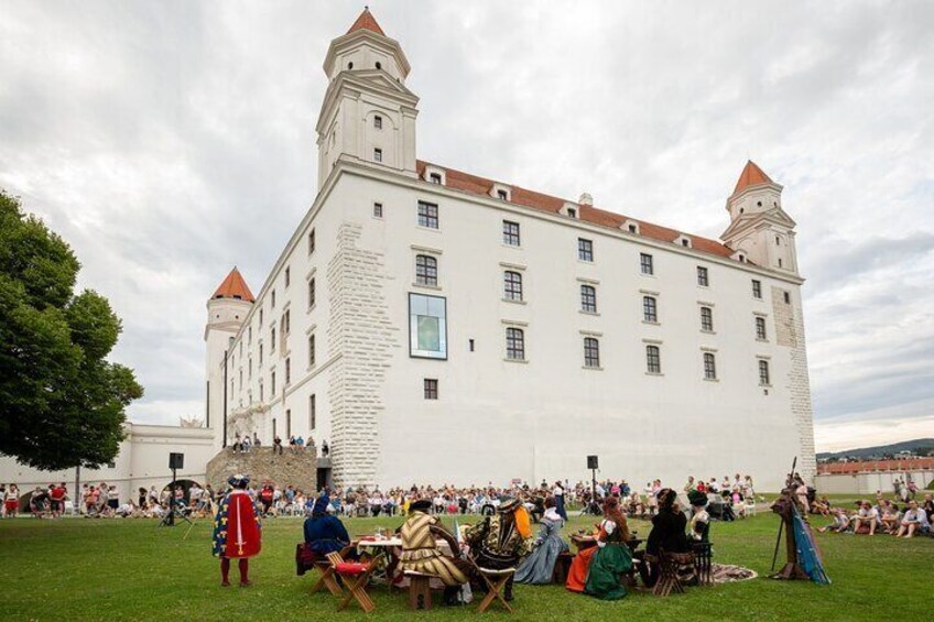 Bratislava Old Town Walking Tour in 3 hours