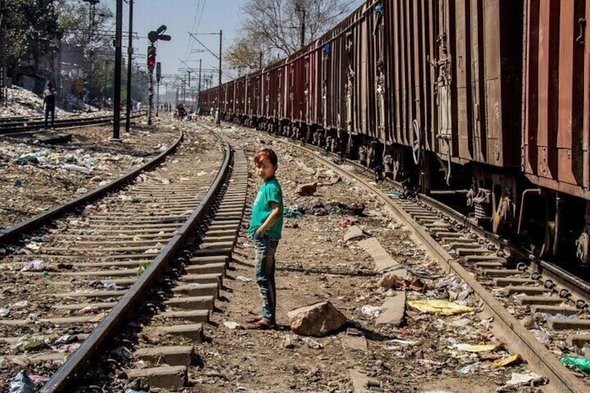Private New Delhi Slum Walking Tour