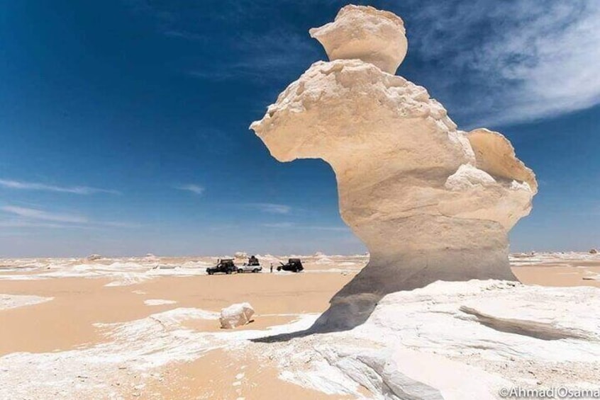 Lost in the enchanting beauty of the White Desert, where nature’s artistry meets the endless horizon. #WhiteDesert #EgyptAdventures