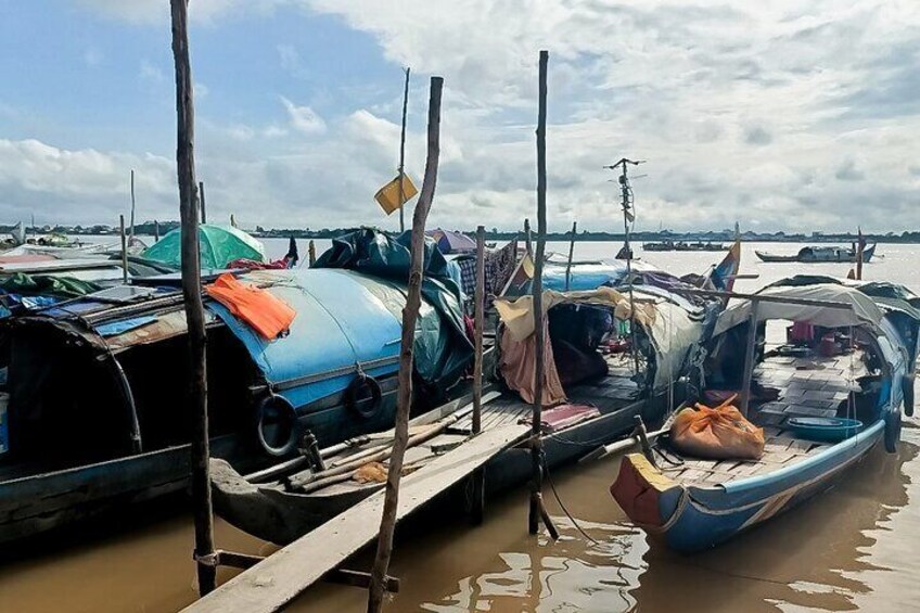 Phnom Penh Experience Bike Tour