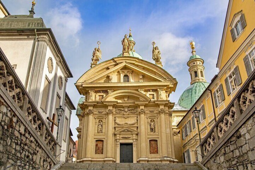 Discover Graz in a Private Audio and Video Guided Tour