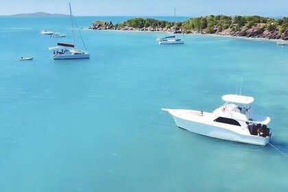 Discover Icacos: All-Inclusive Private Boat Tour from Fajardo
