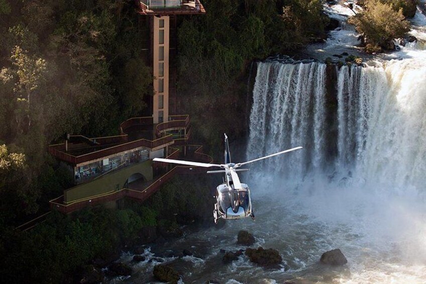 Waterfall Helicopter Tour (10 min)