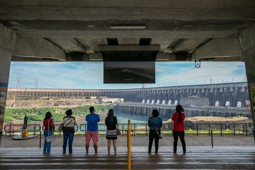 Visit to Itaipu: Entrance Ticket for Panoramic View and shuttle