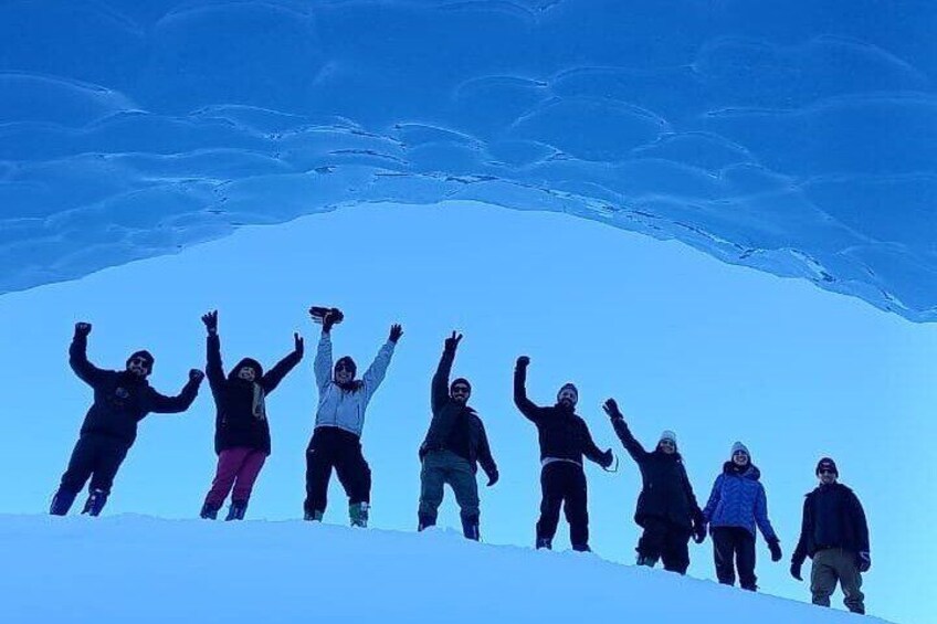 Premium Albino Eye Glacier Trekking For Small Groups