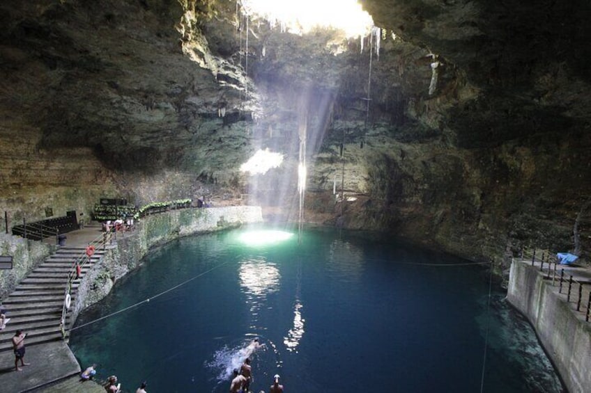 From Valladolid:Rio lagartos+Coloradas+Ek Balam+Cenote(Transport)