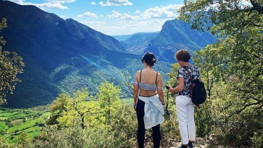 Half Day Guided Walking Tour in Montsec Mountain Range