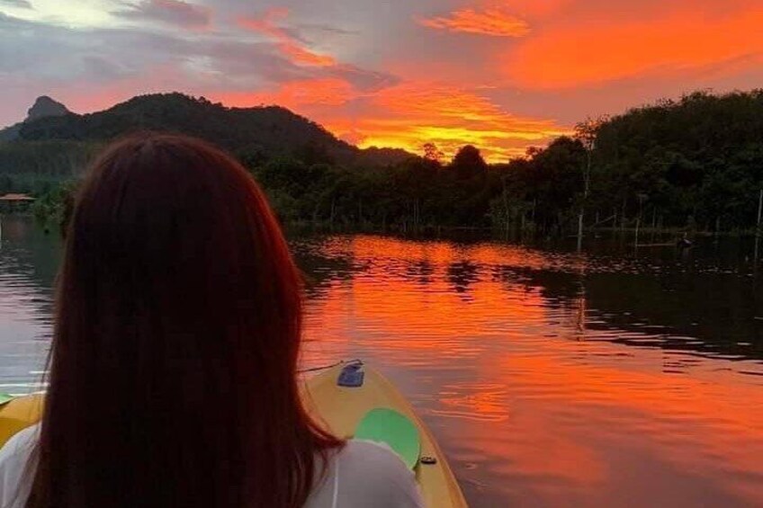 Klong Rood Mirror Lake Kayaking