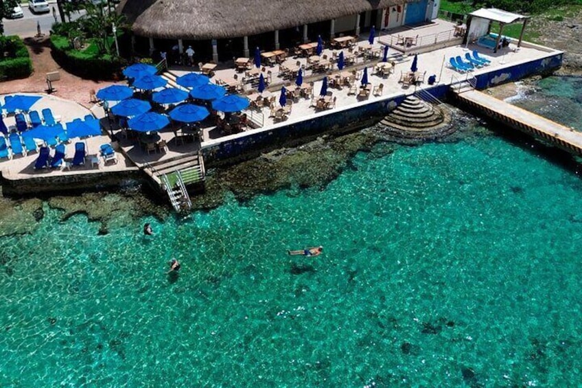 Beach Break at the Money Bar with Lunch and Snorkel