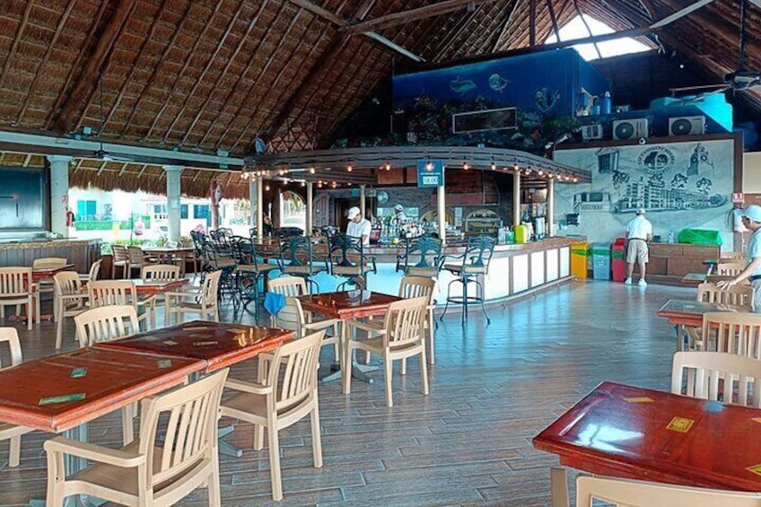 Beach Break at the Money Bar with Lunch and Snorkel