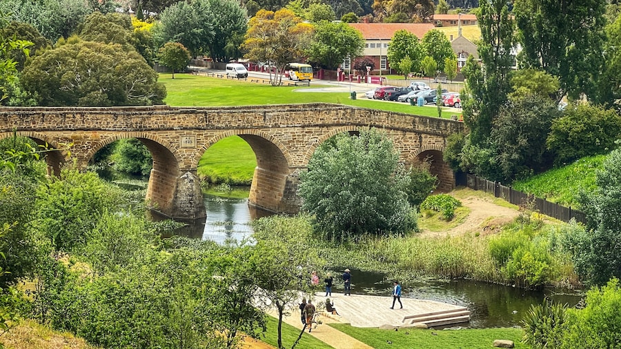 Historic Richmond Village Afternoon Tour