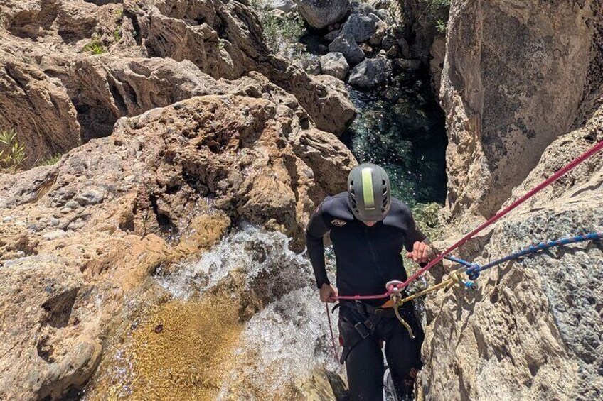 Canyoning in Rio Verde with photos from Granada
