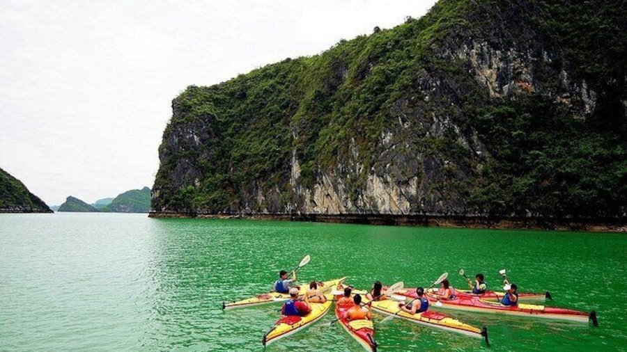 Halong Bay Guided Tour from Hanoi