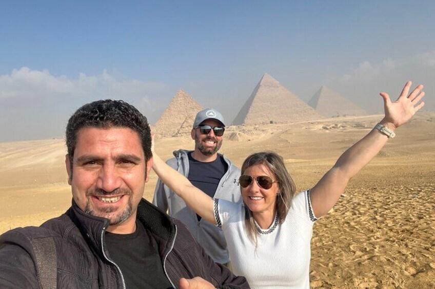 Luxurious Tour to Giza Pyramids, Khafre's Valley Temple & Sphinx