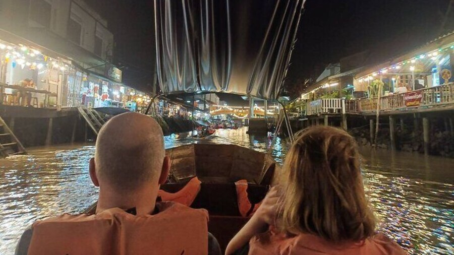 Amphawa and Railway Markets and Firefly Boat Ride Group Tour