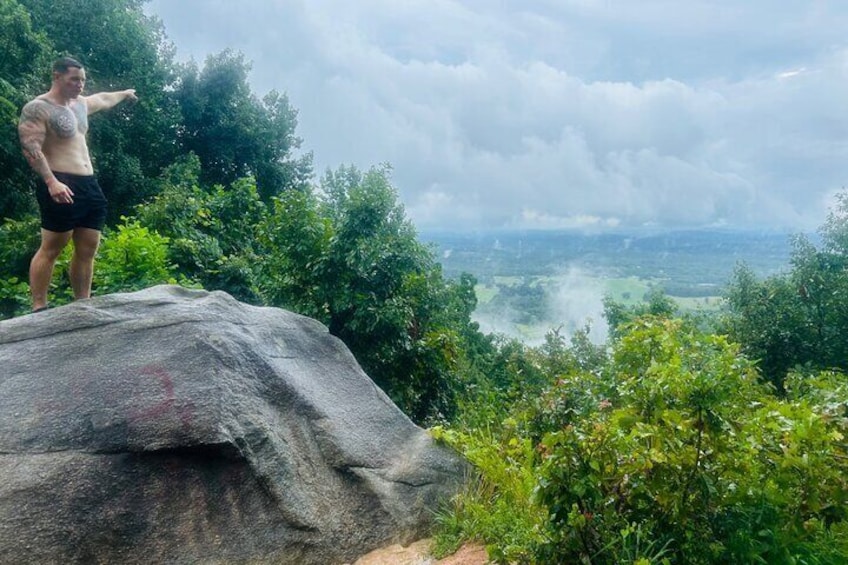 Yonah Mountain Hike Private Tour in Georgia