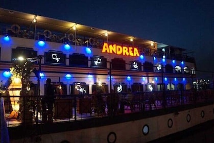 Cairo Dinner cruise on the Nile and Show