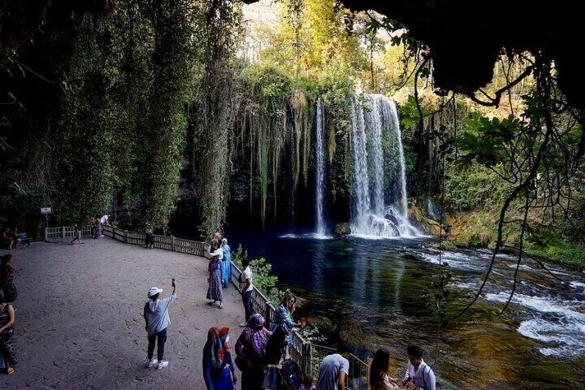 Private Antalya City Tour with Waterfalls, Oldtown and Boat Trip