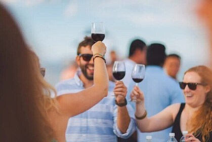 Kvelden båtfest med middag og mage dans show_Sharm El Sheikh