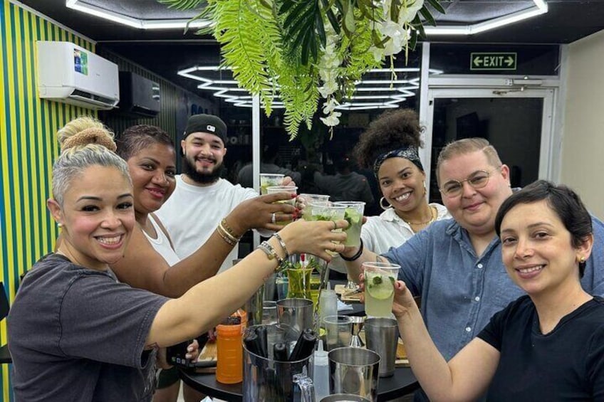 Mojito and Salsa Class in San Juan