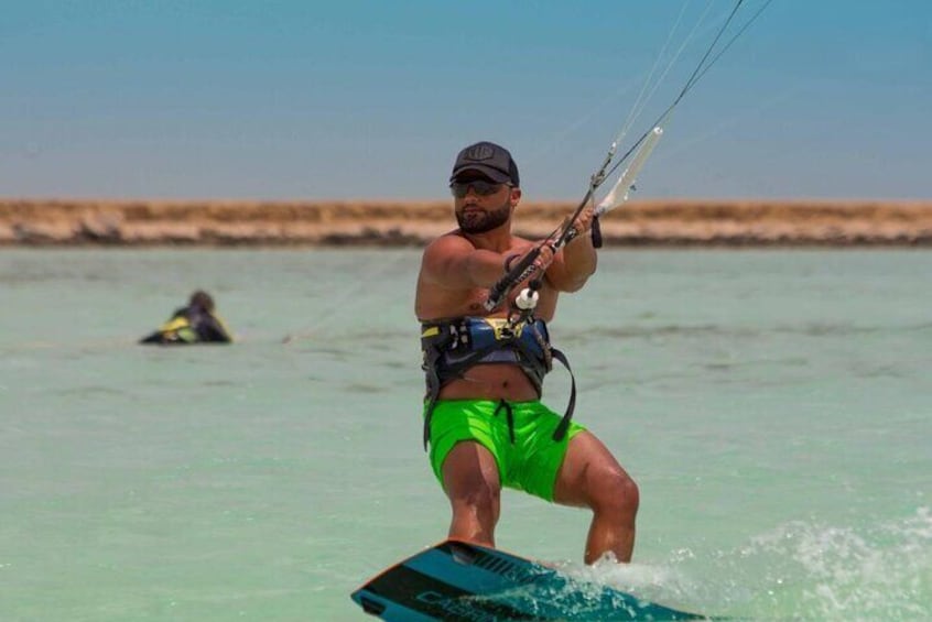 Ride the Wind: Kite Surfing Adventure with Transfers – Hurghada