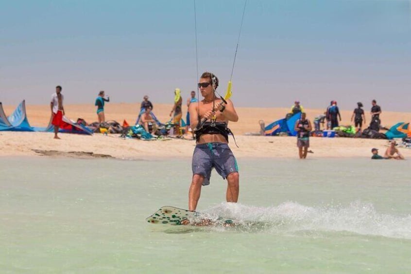 Ride the Wind: Kite Surfing Adventure with Transfers – Hurghada