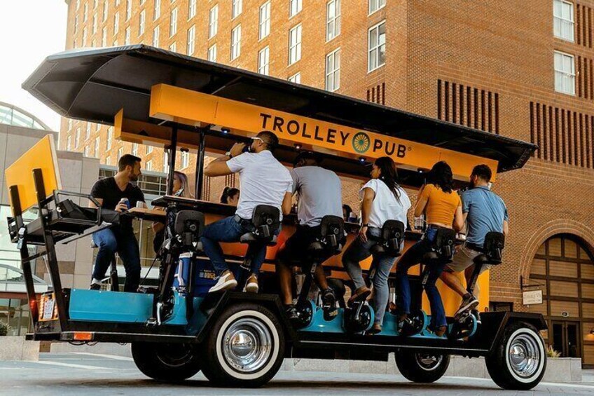 Public Party Bike Pub Crawl Tour in Austin