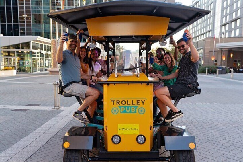 Public Party Bike Pub Crawl Tour in Austin