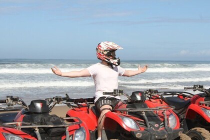 Quad bike en la playa y dunas forestales con recogida en Agadir