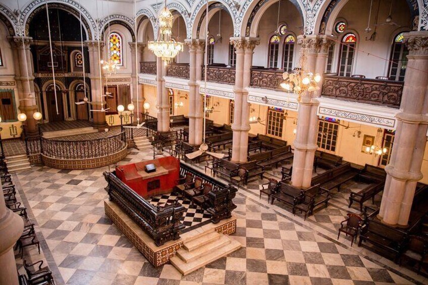 An amazing secret. So beautiful, yet so foreign, but so very Calcutta!