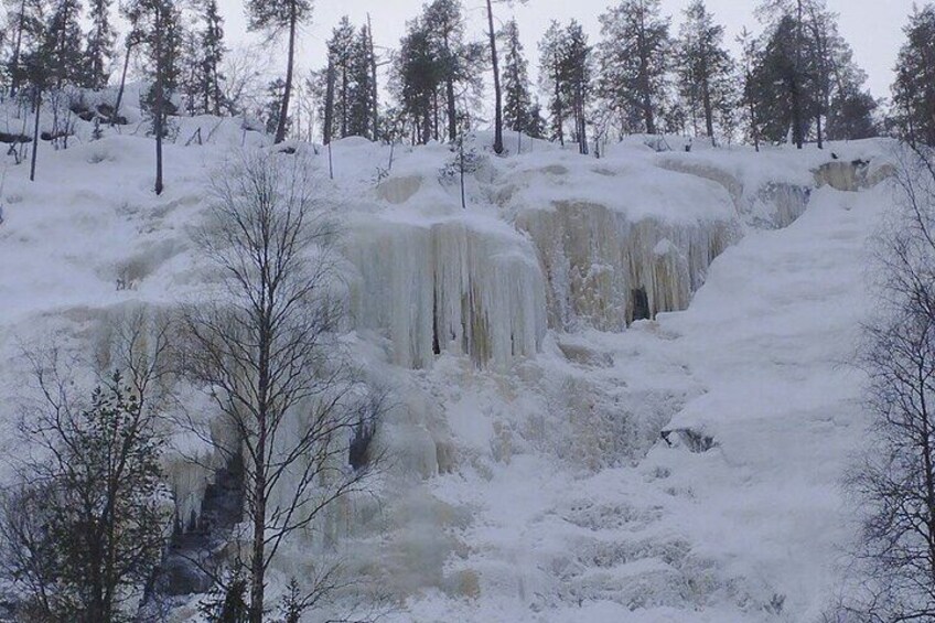 Rovaniemi Korouma Frozen Waterfalls Hiking Tour with BBQ