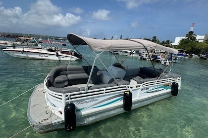 Tour in Pontoon to the Aquarium Bahia Palito, Mangroves, Rocky Cay