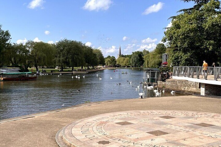 Stratford-upon-Avon Self-Guided Walking Tour Exploration Game