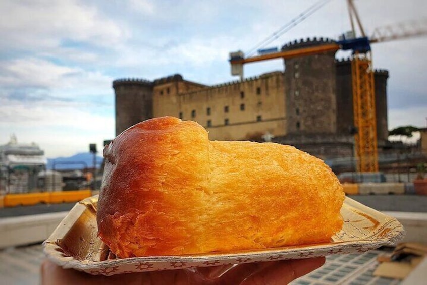 Baba, Neapolitan pastry