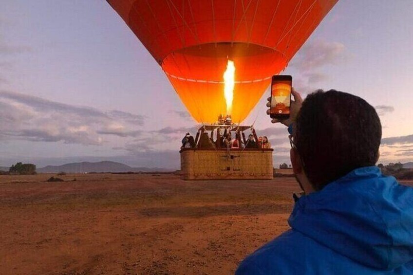 Experience Hot Air Balloon Fly & Berber Breakfast - Marrakesh