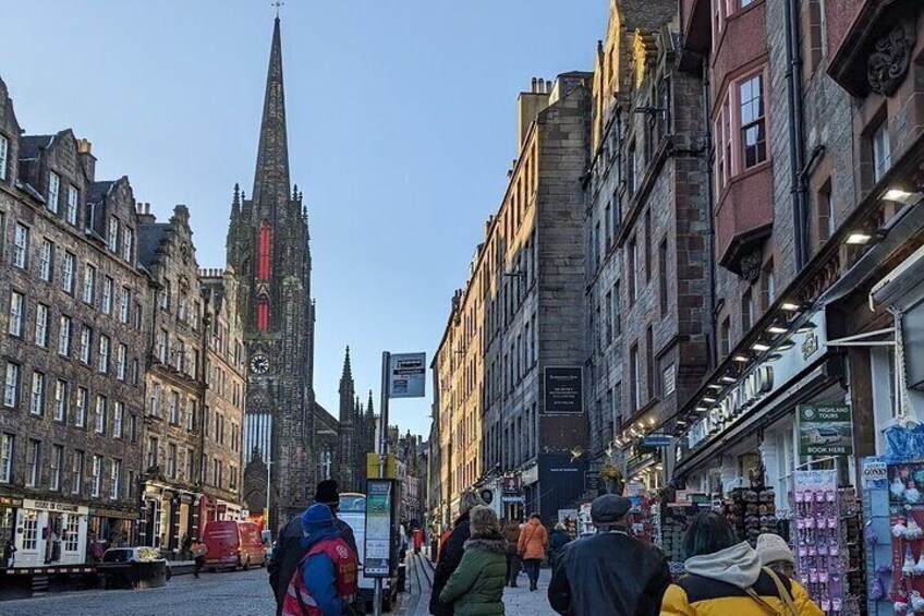 Edinburgh's Royal Mile Side Streets and Stories Audio Guide