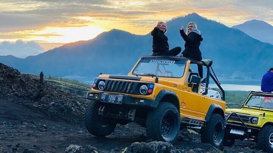 Mount Batur and Hot Springs Private Jeep Tour