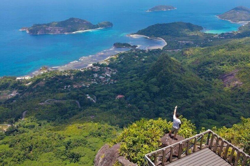 MORNE BLANC PLATFORM