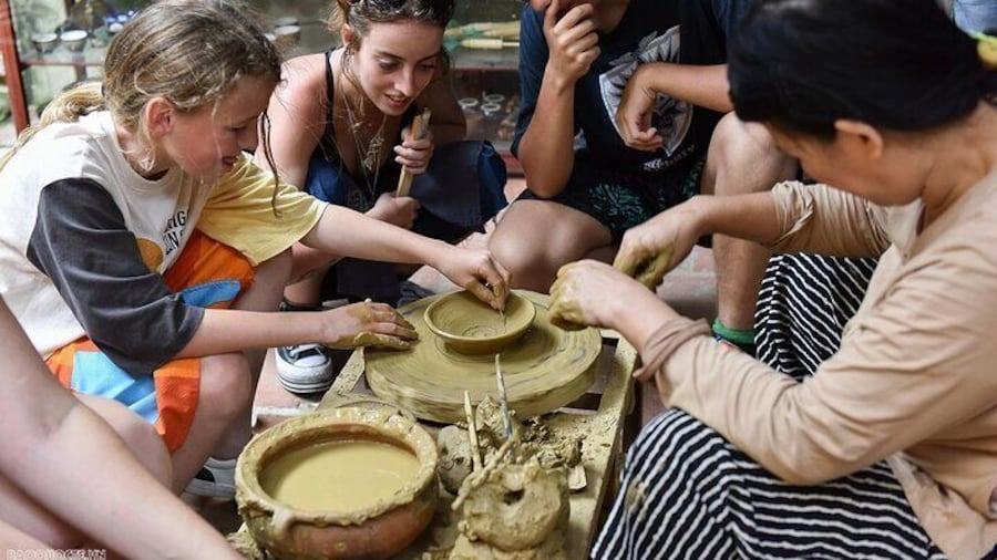 Hoi An Eco Tour: Pottery, Craft & Vegetable Villages
