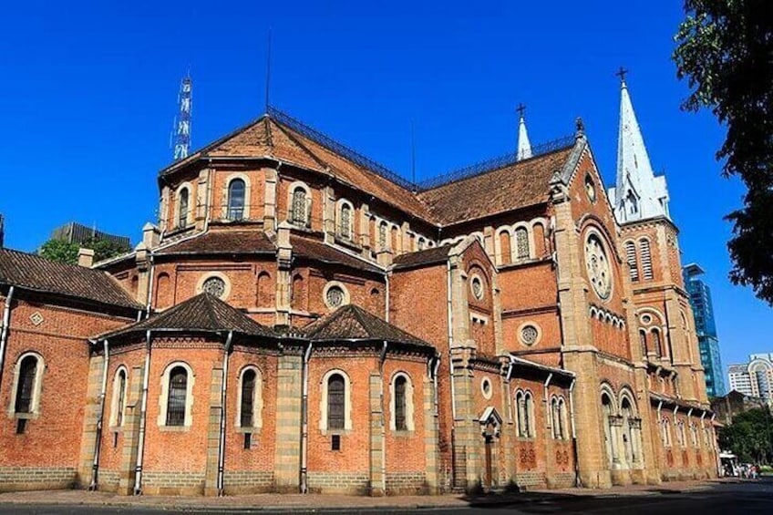 Heritage of Ho Chi Minh City and Cu Chi Tunnels Discovery