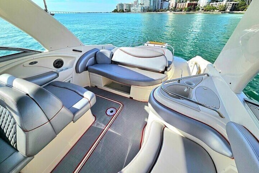 West Palm Beach Private Boat Cruise and Tour with a Captain