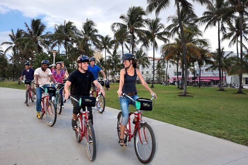 Miami Beach Bikes, Bites and Views Food and Bike Tour 