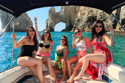Cabo Yacht Tur - Lengkungan, Batu Pelikan, Snorkeling & Tengara