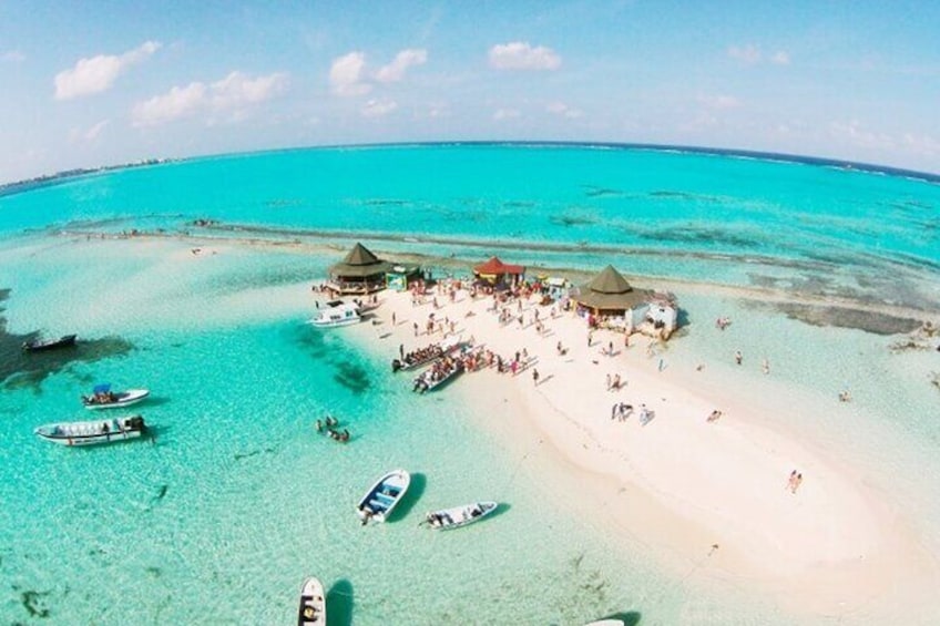 Tour to San Andrés Aquarium