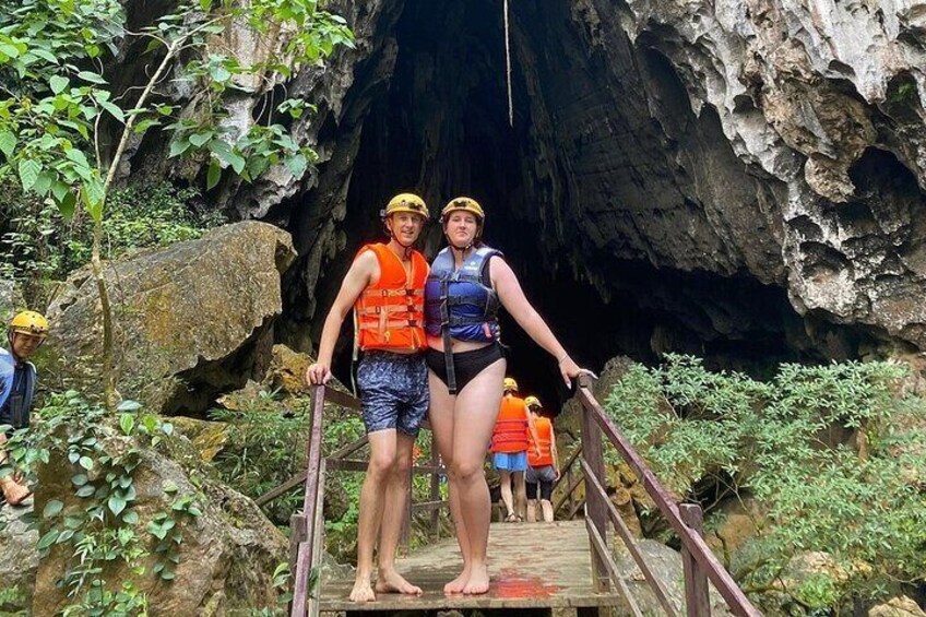 From Dong Hoi: Dark Cave and Phong Nha Cave Tour with Lunch