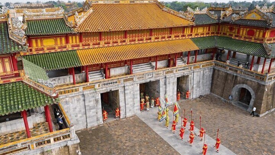 Hue Imperial City Tour - Small Group Tour with Tomb and Local Market