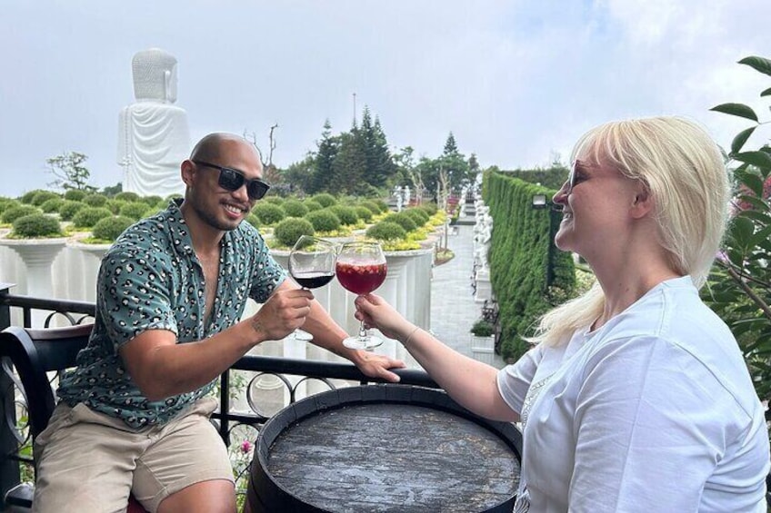 Discover Marble Mountain & Ba Na Hills: Private Tour from Hoi An