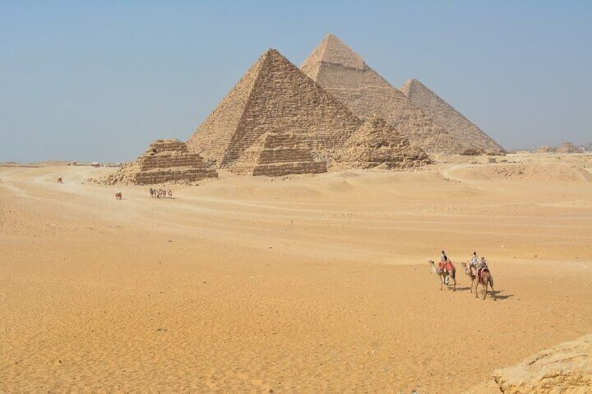 unique Egypt in 11 days all inclusive with Nile cruise